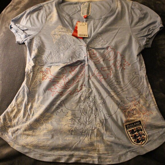 England Soccer Team Fan Shirt - Picture 1 of 5